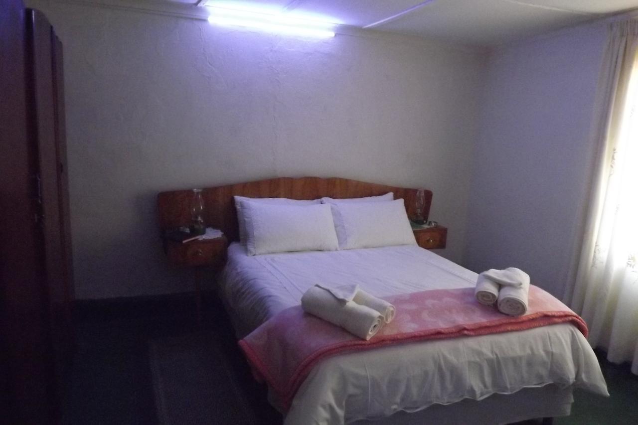 Verbe Farm Accommodation Kamieskroon Zewnętrze zdjęcie