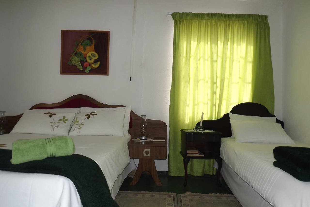 Verbe Farm Accommodation Kamieskroon Zewnętrze zdjęcie